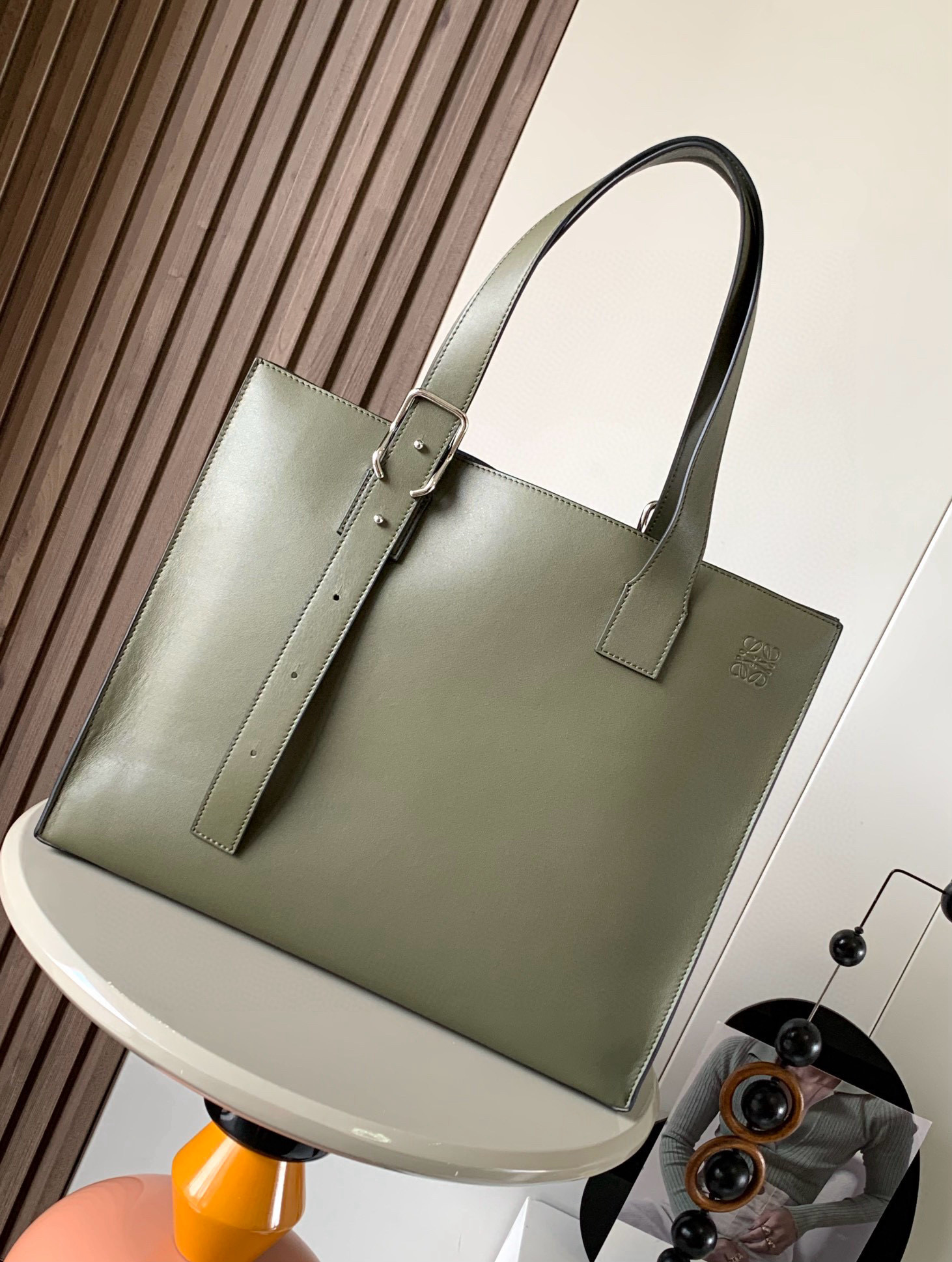 Loewe – Logo-Debossed Leather Tote Bag Loewe