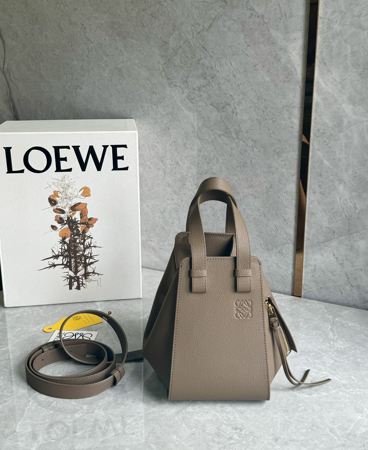 Loewe Compact Hammock bag in soft grained calfskin Brown – LOEWE