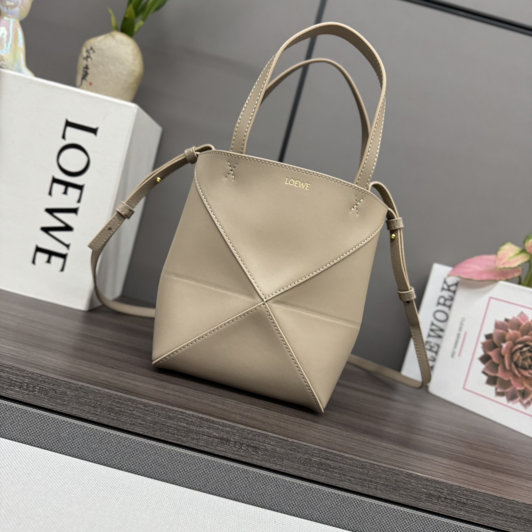 Loewe Mini Puzzle Fold tote in shiny calfskin Beige – LOEWE