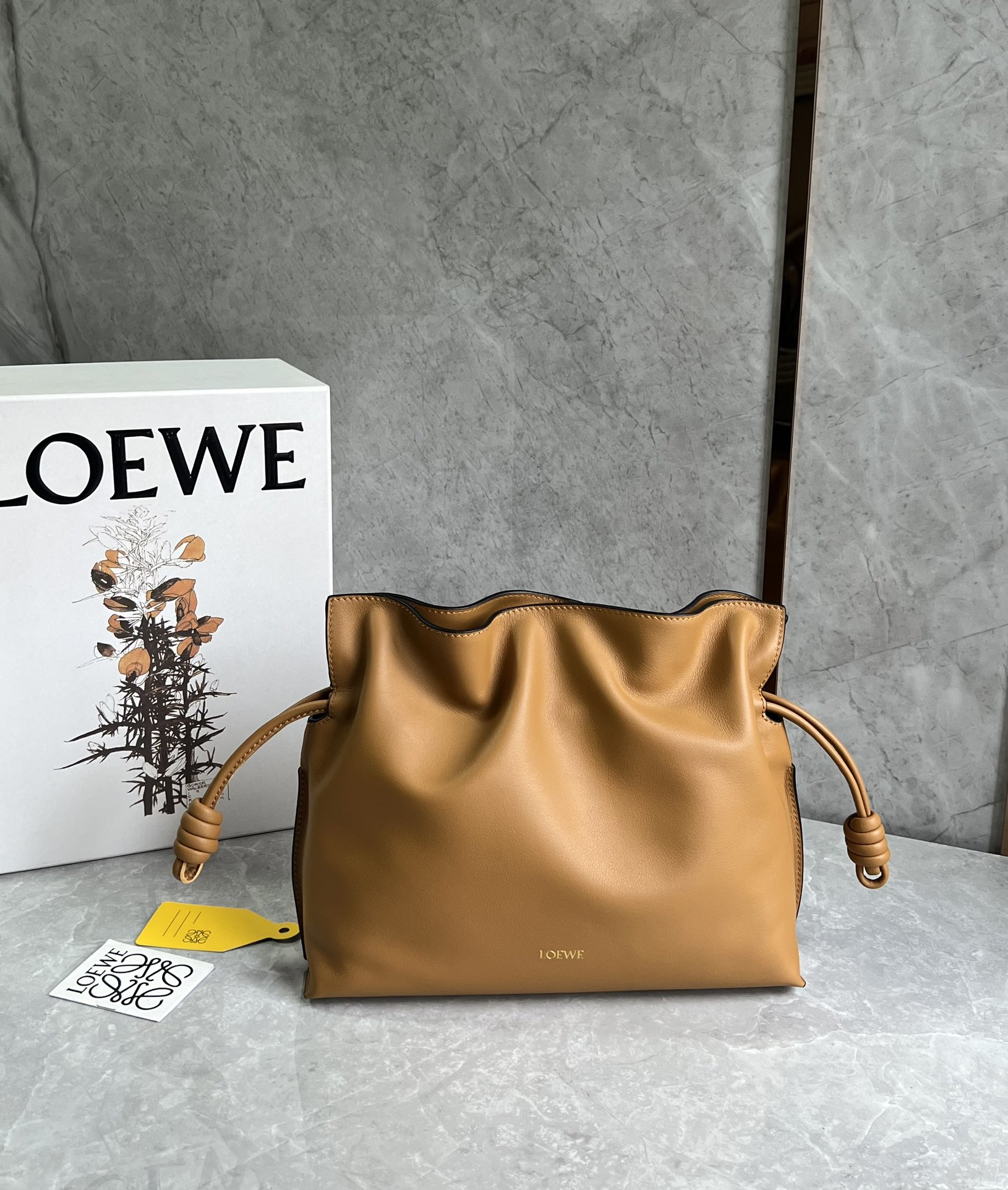 Loewe Mini Flamenco clutch in nappa calfskin Beige – LOEWE
