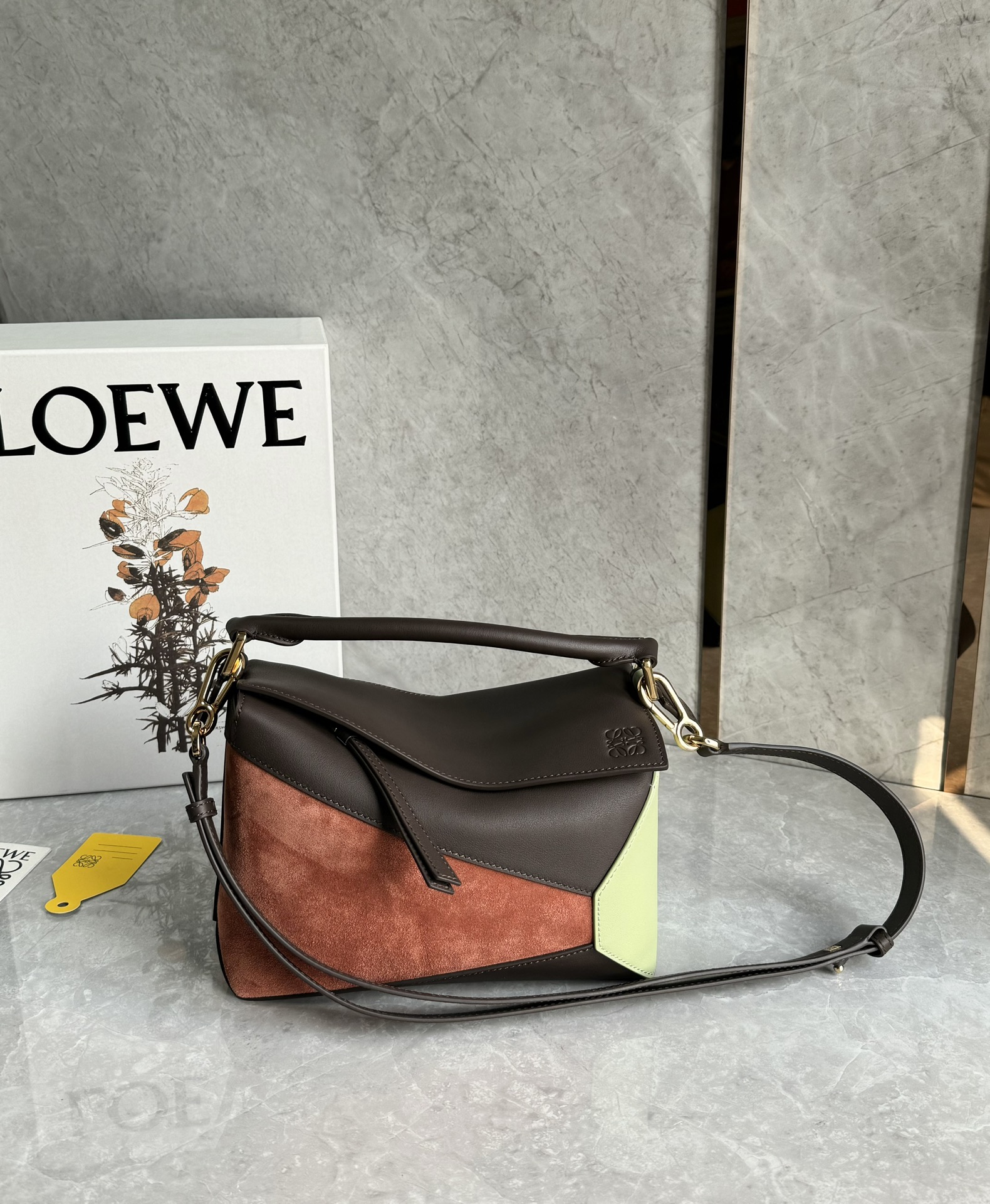 Loewe Leather Puzzle Medium – Neutrals Handle Bags,