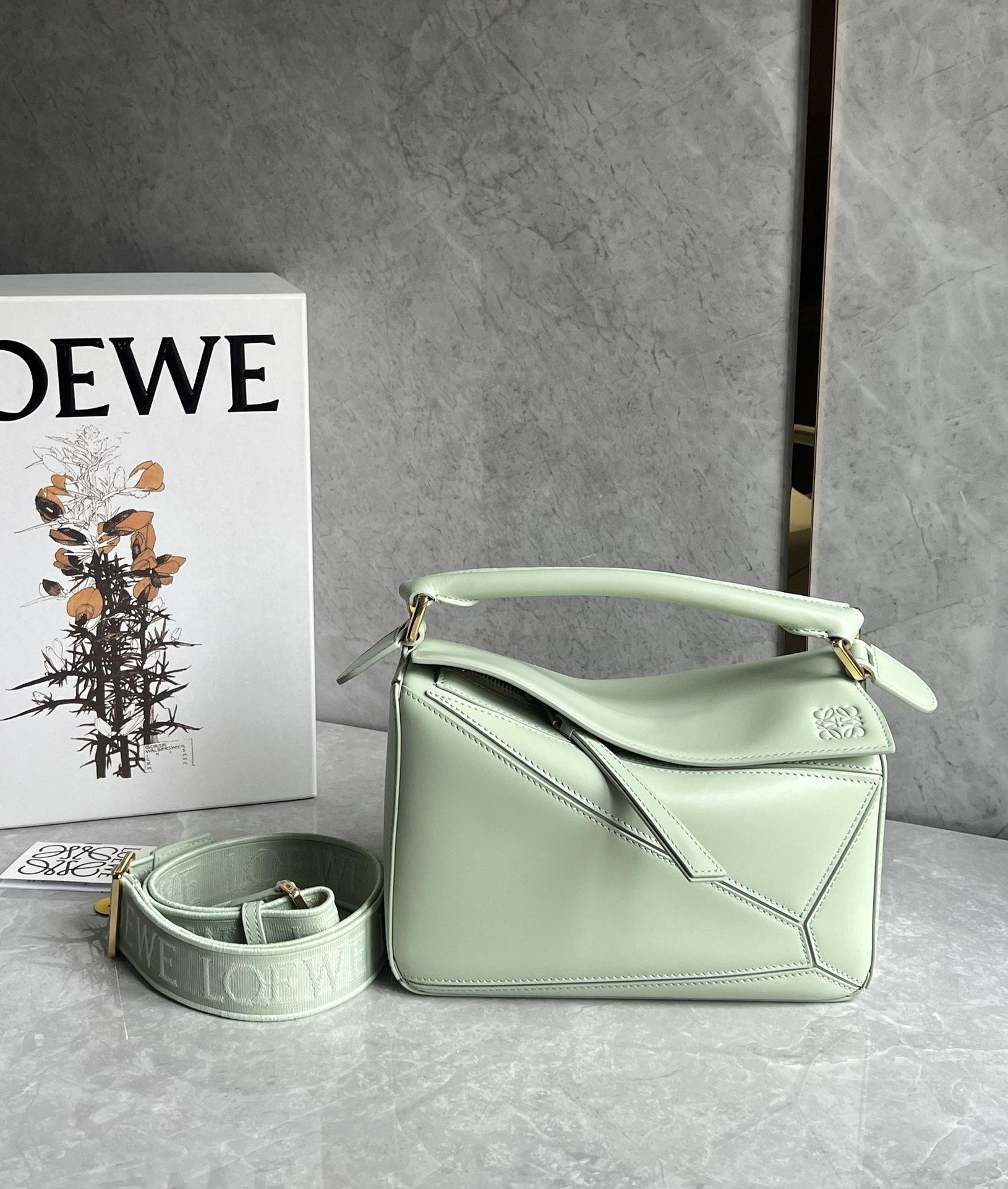 Loewe Mini Puzzle Edge bag in classic calfskin Green – LOEWE