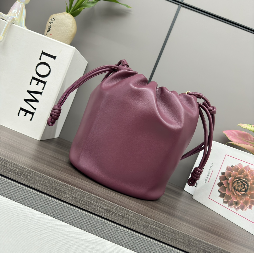 Loewe Flamenco Leather Bucket Bag Women’s Red