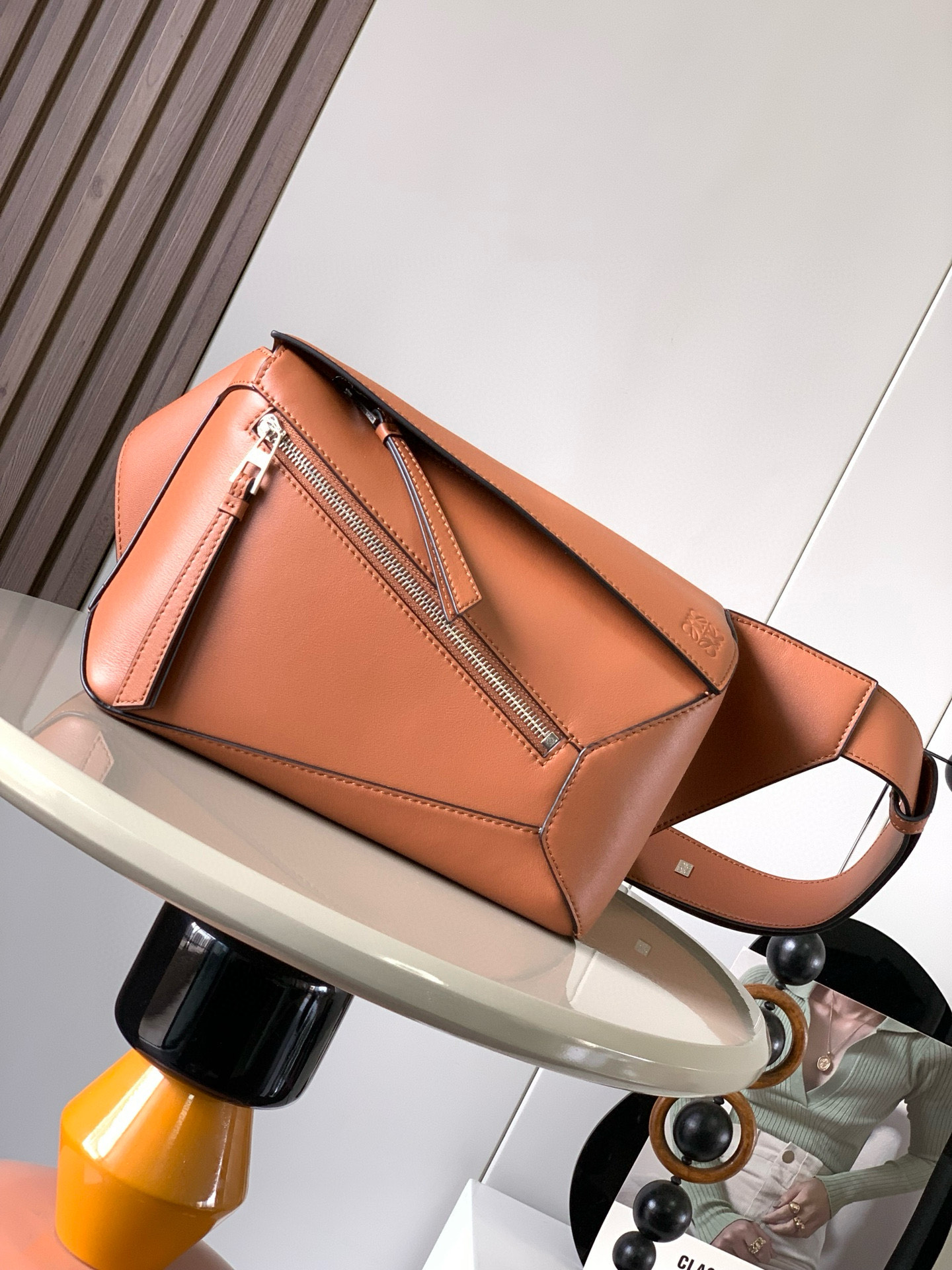 Loewe Small Puzzle bumbag in classic calfskin Black – LOEWE