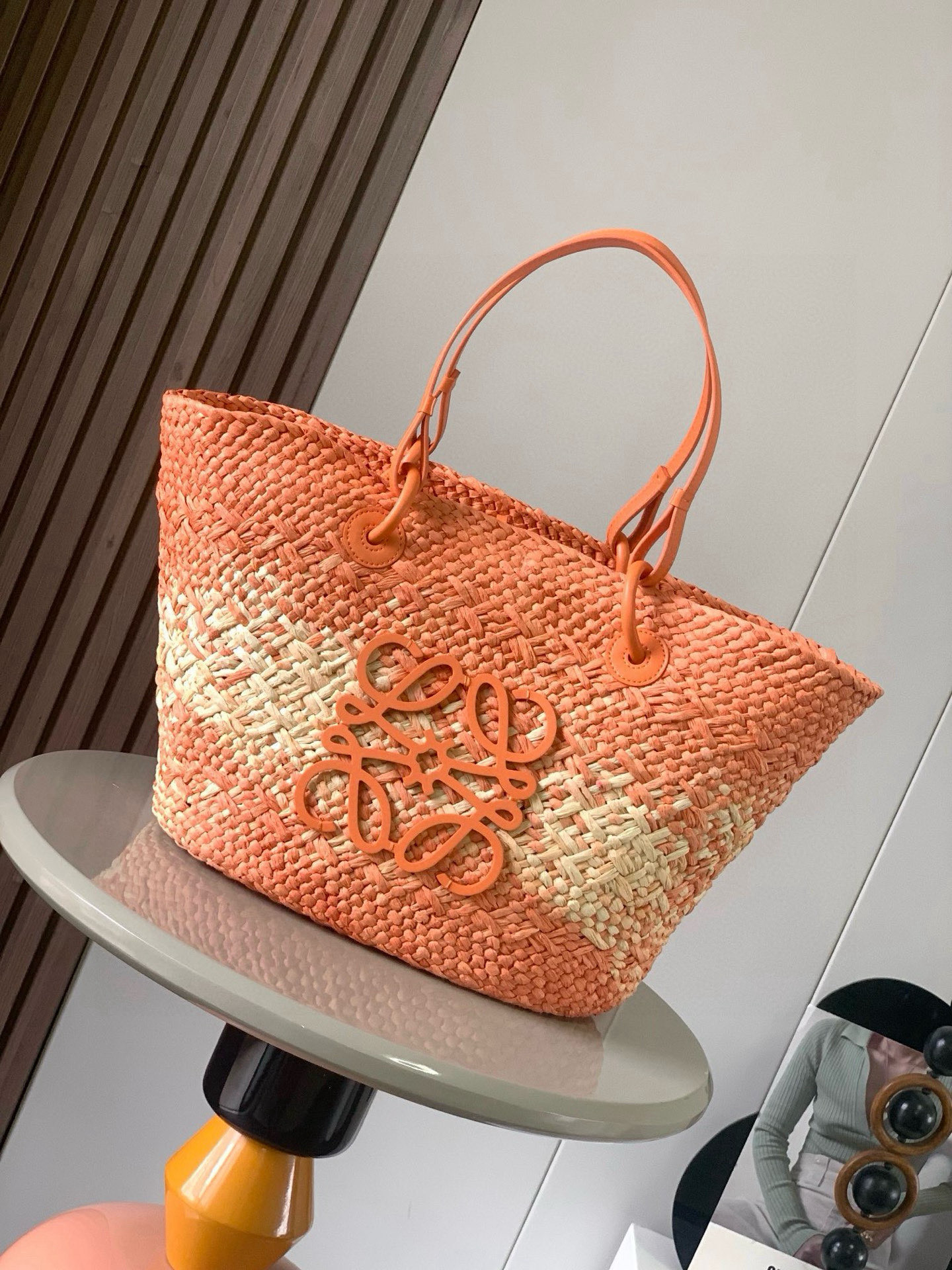 LOEWE Iraca Palm Calfskin Degrade Paula’s Ibiza Medium