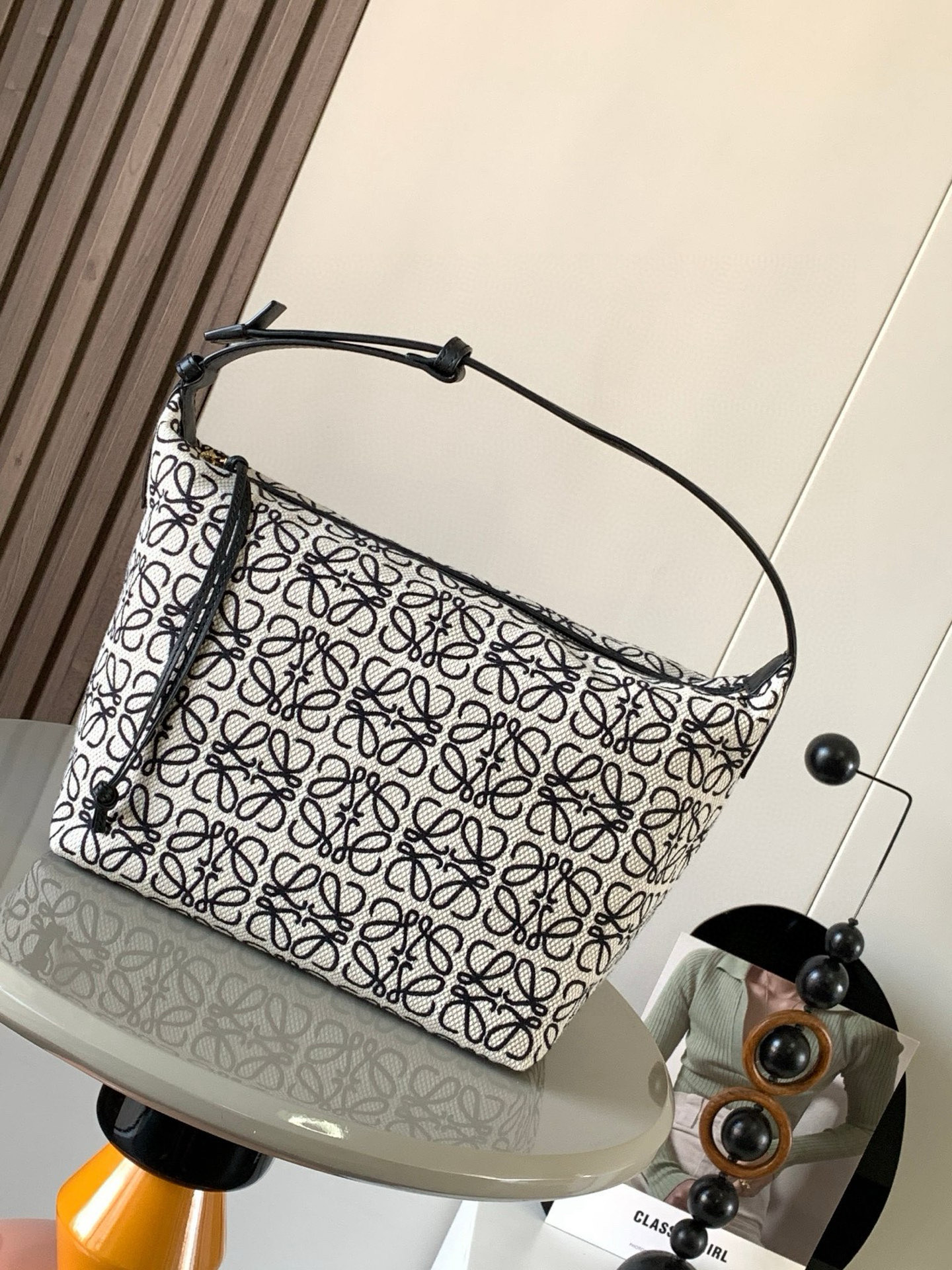 Loewe Small Anagram Jacquard Cubi Bag – Neutrals Hobos, Handbags – LOW57391