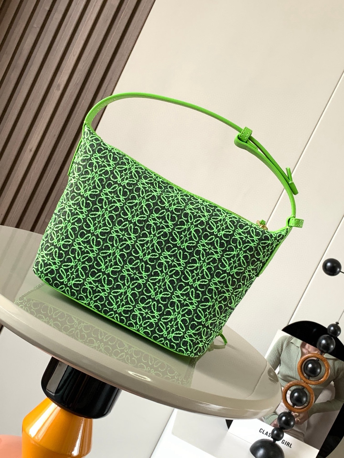 Loewe Cubi Anagram Handle Bag – Green Shoulder Bags, Handbags – LOW46181 | The RealReal