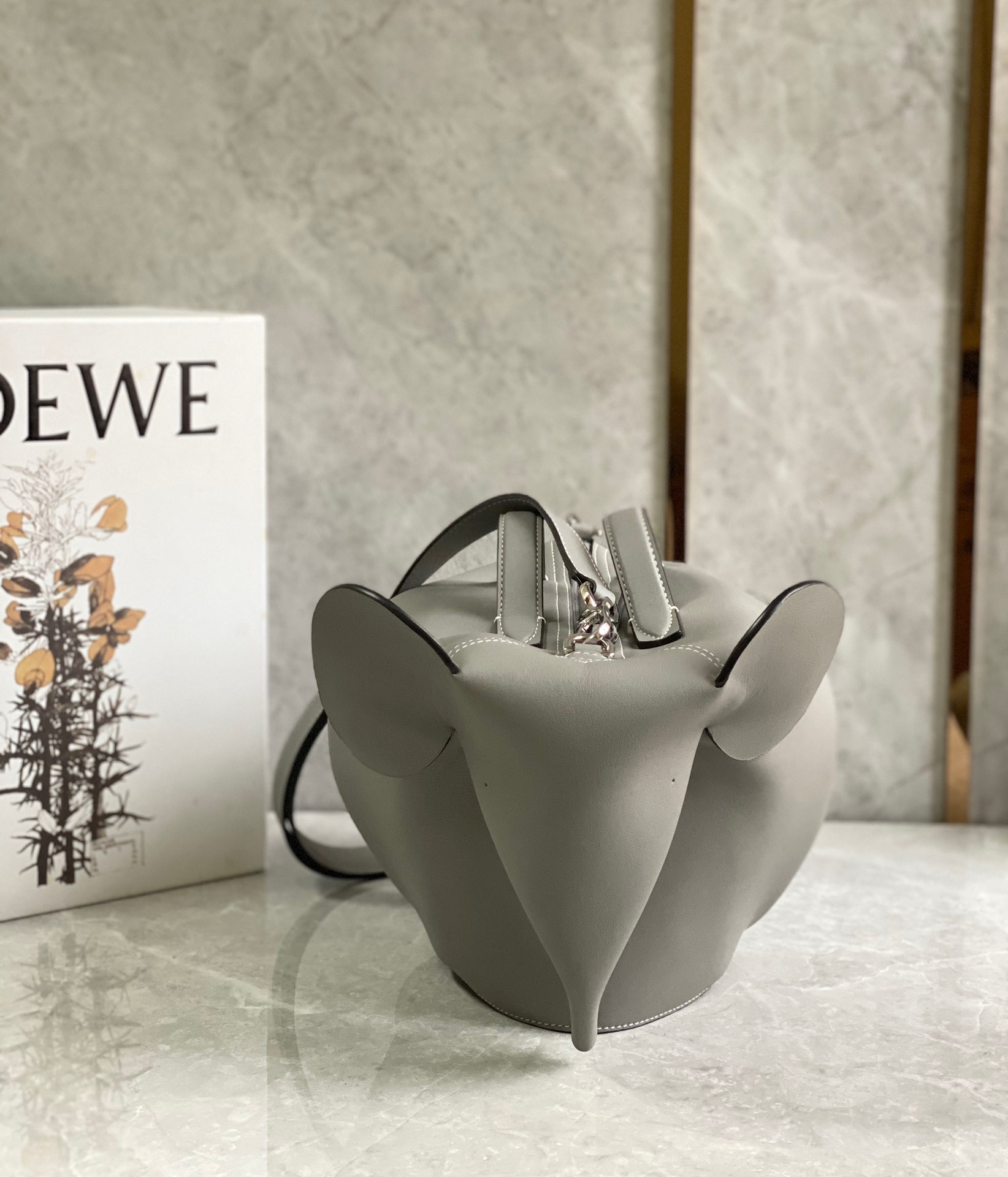 Loewe Large Elephant Bag – Tropical Green | Editorialist
