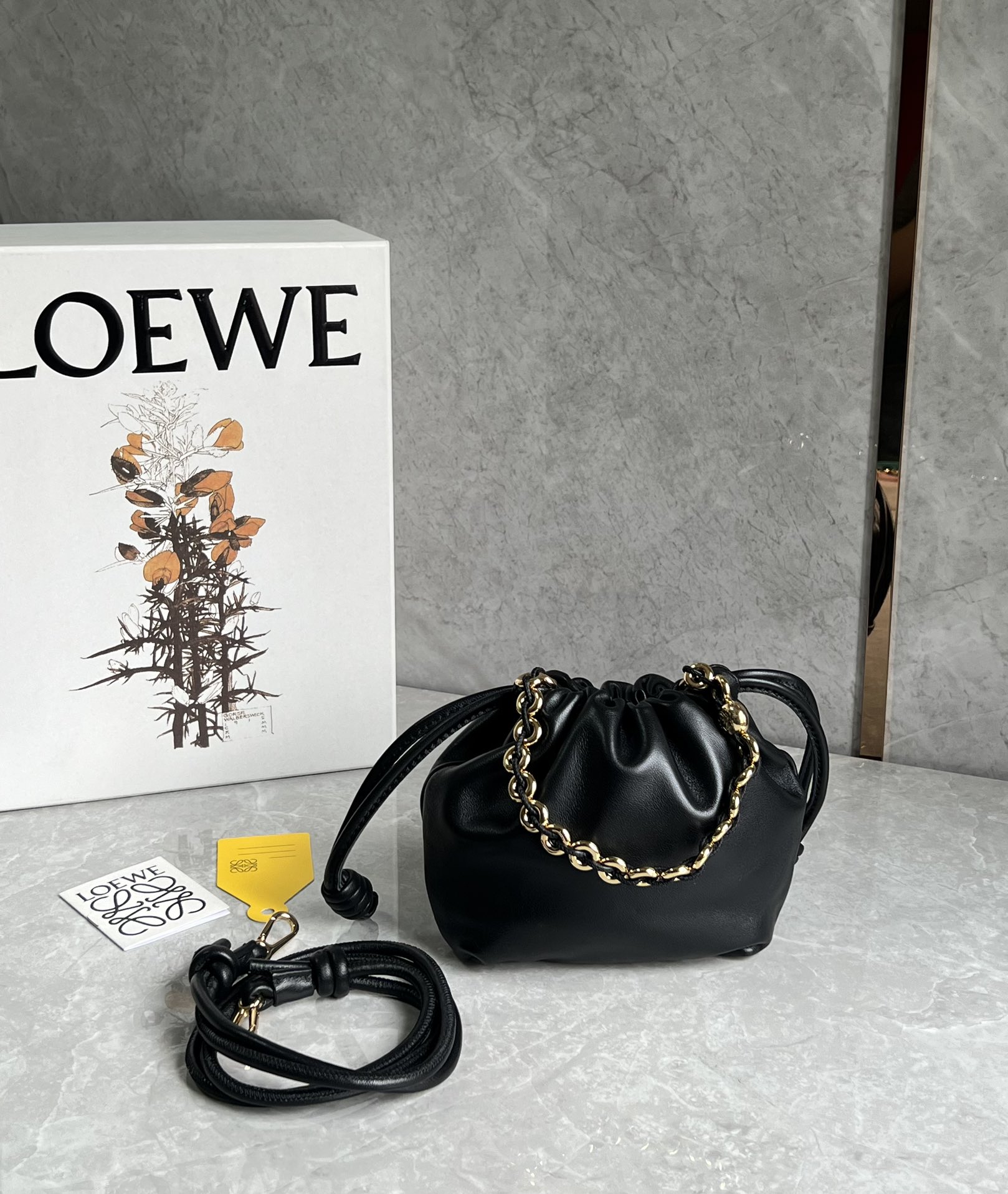 Loewe Large Flamenco purse in mellow nappa lambskin Black – LOEWE