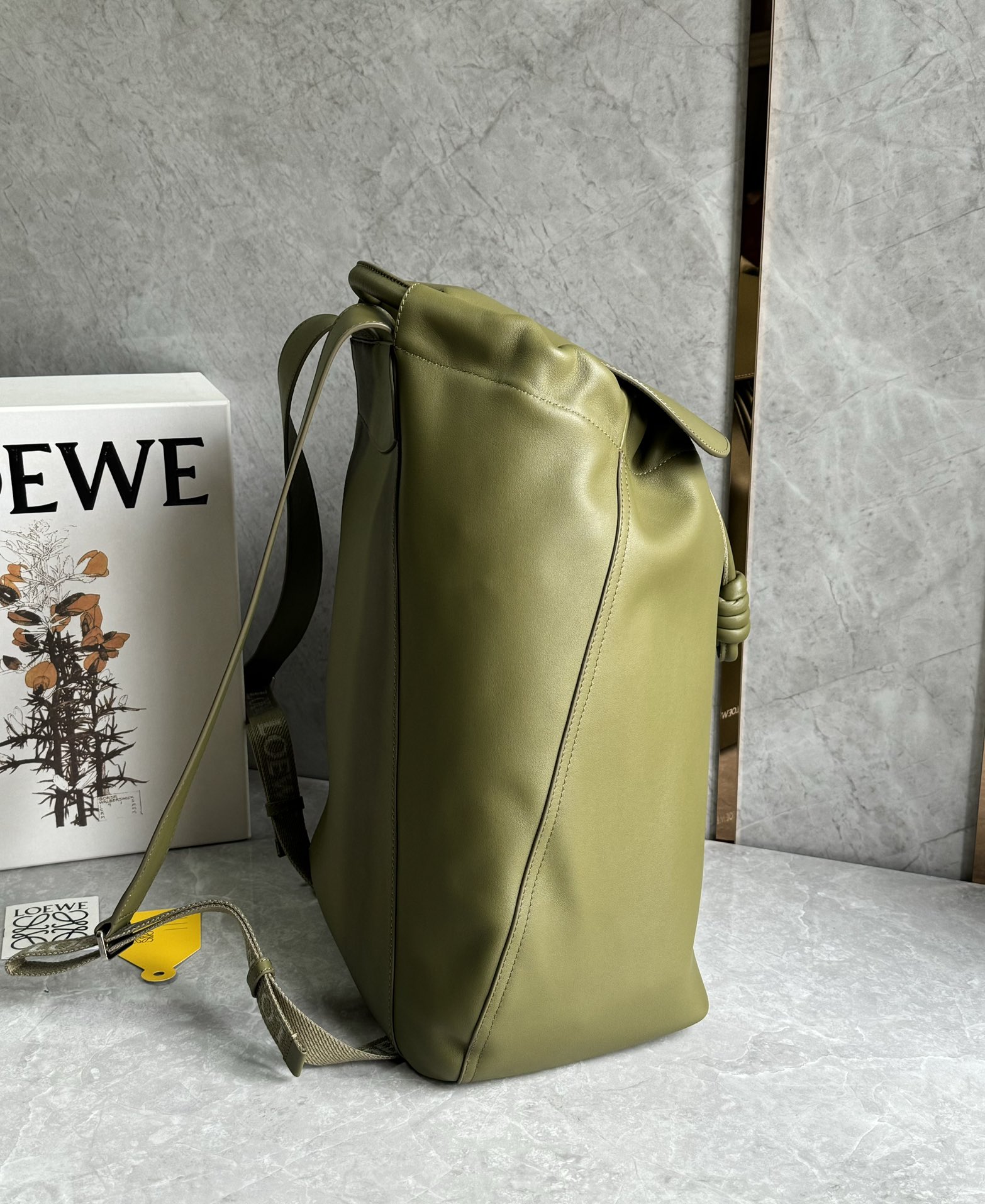 Loewe Flamenco Backpack In Shiny Supple Calfskin in Black