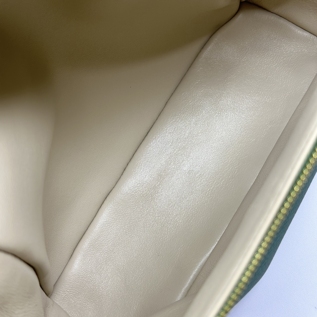 Loro Piana00159