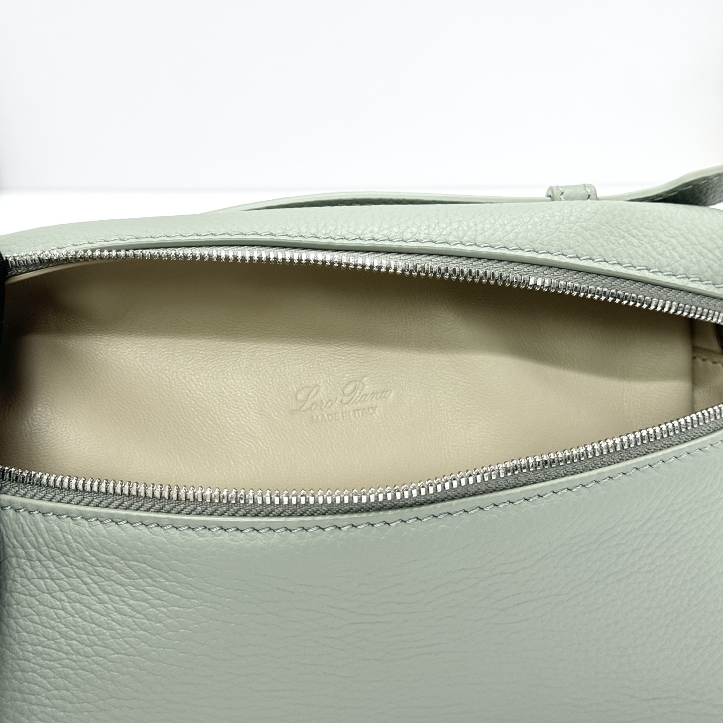 Loro Piana00429
