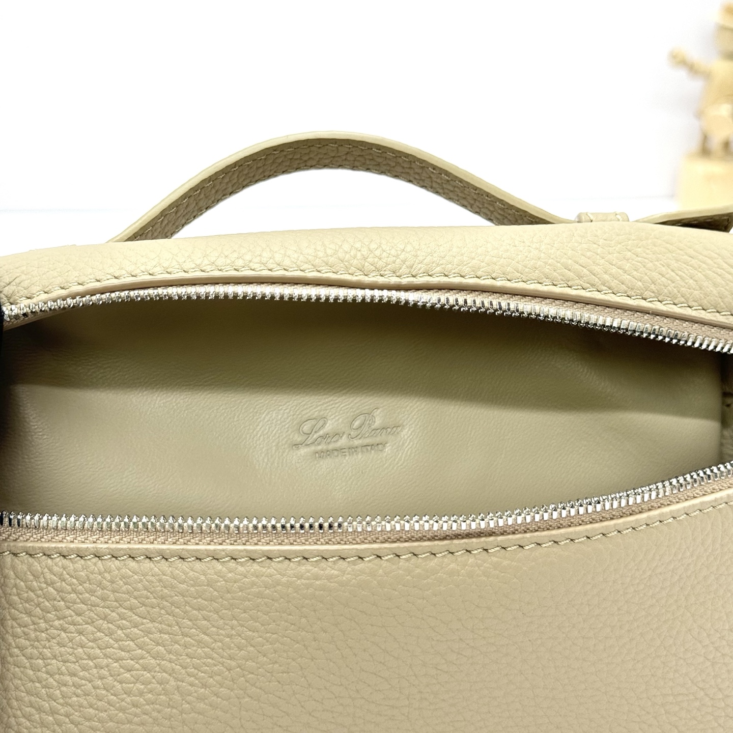 Loro Piana00529