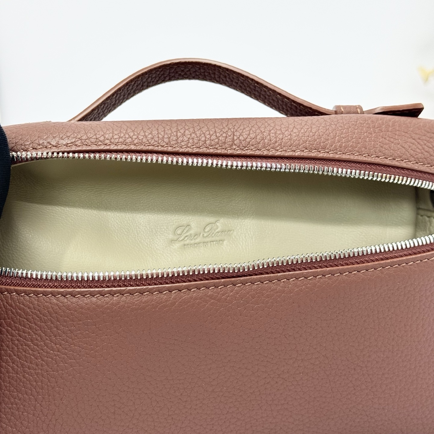 Loro Piana00589
