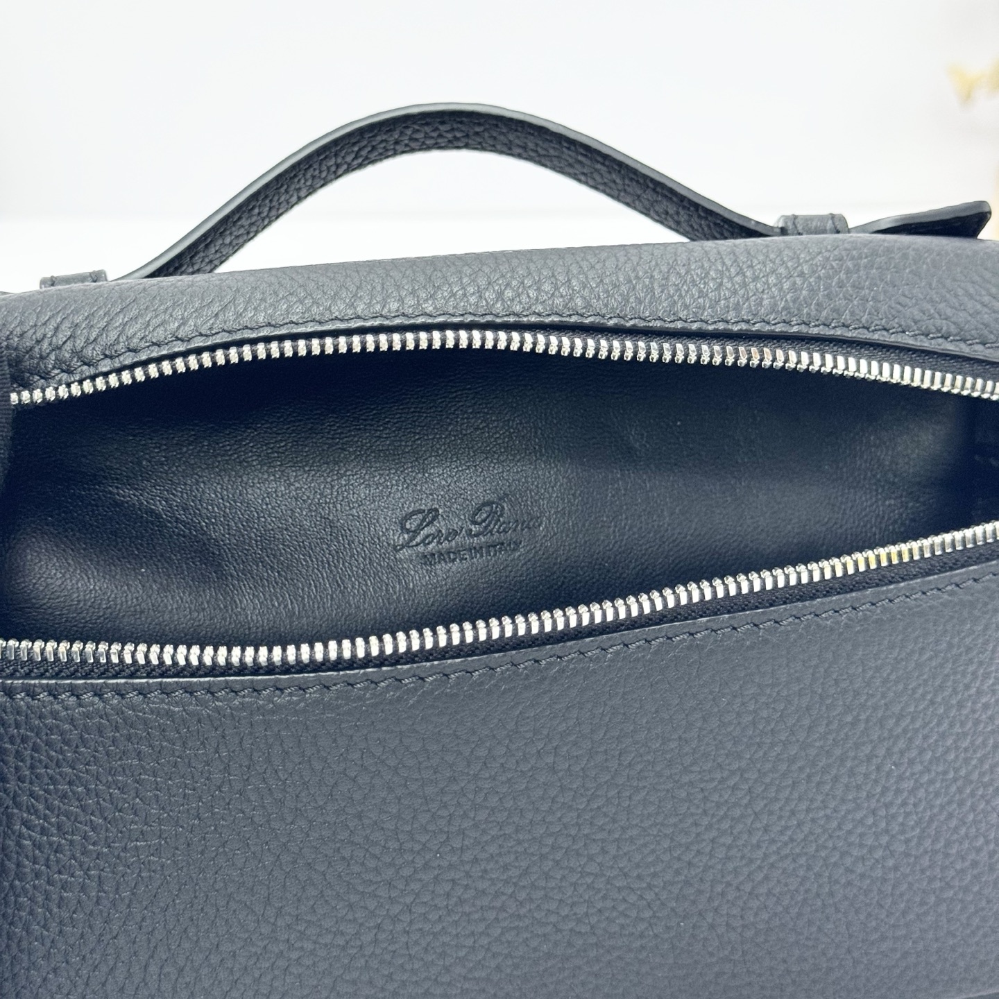 Loro Piana00609