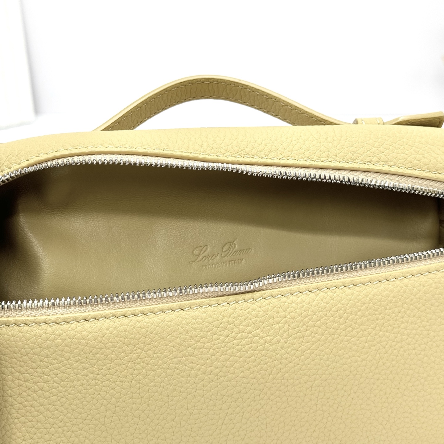 Loro Piana00629