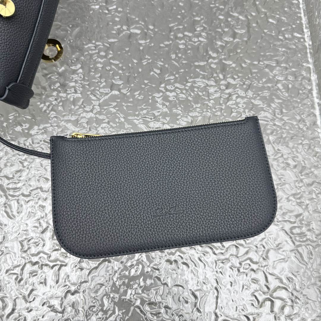 Loro Piana010519