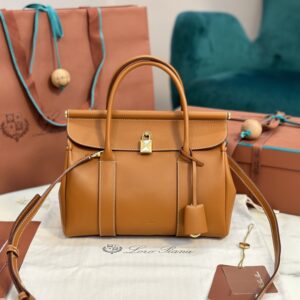 Loro Piana01199