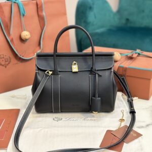 Loro Piana01209