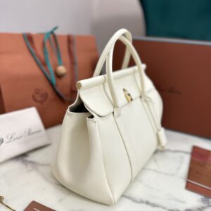 Loro Piana01359