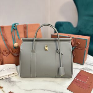 Loro Piana01369