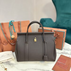 Loro Piana01379