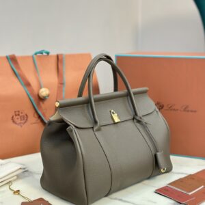 Loro Piana01439