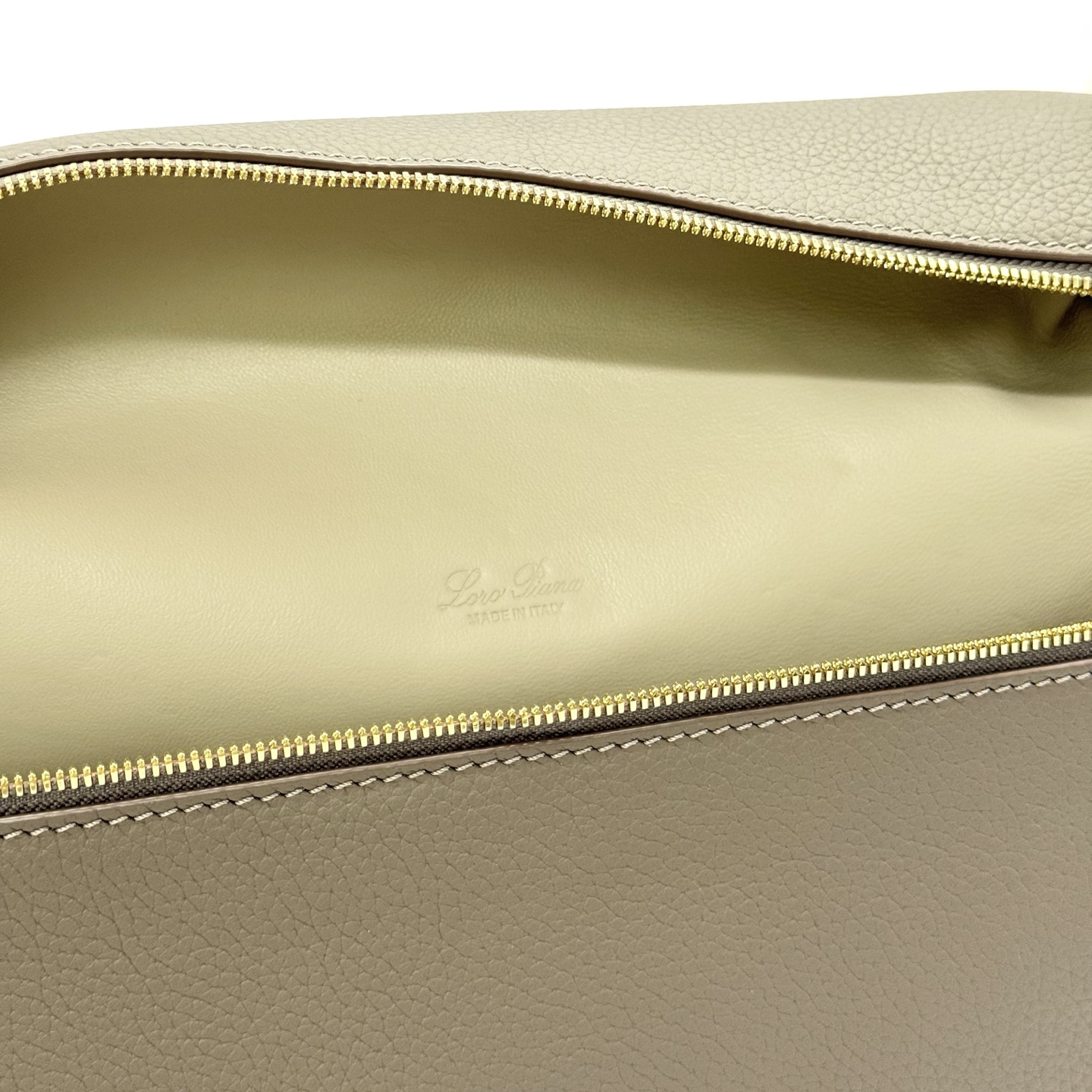 Loro Piana01899