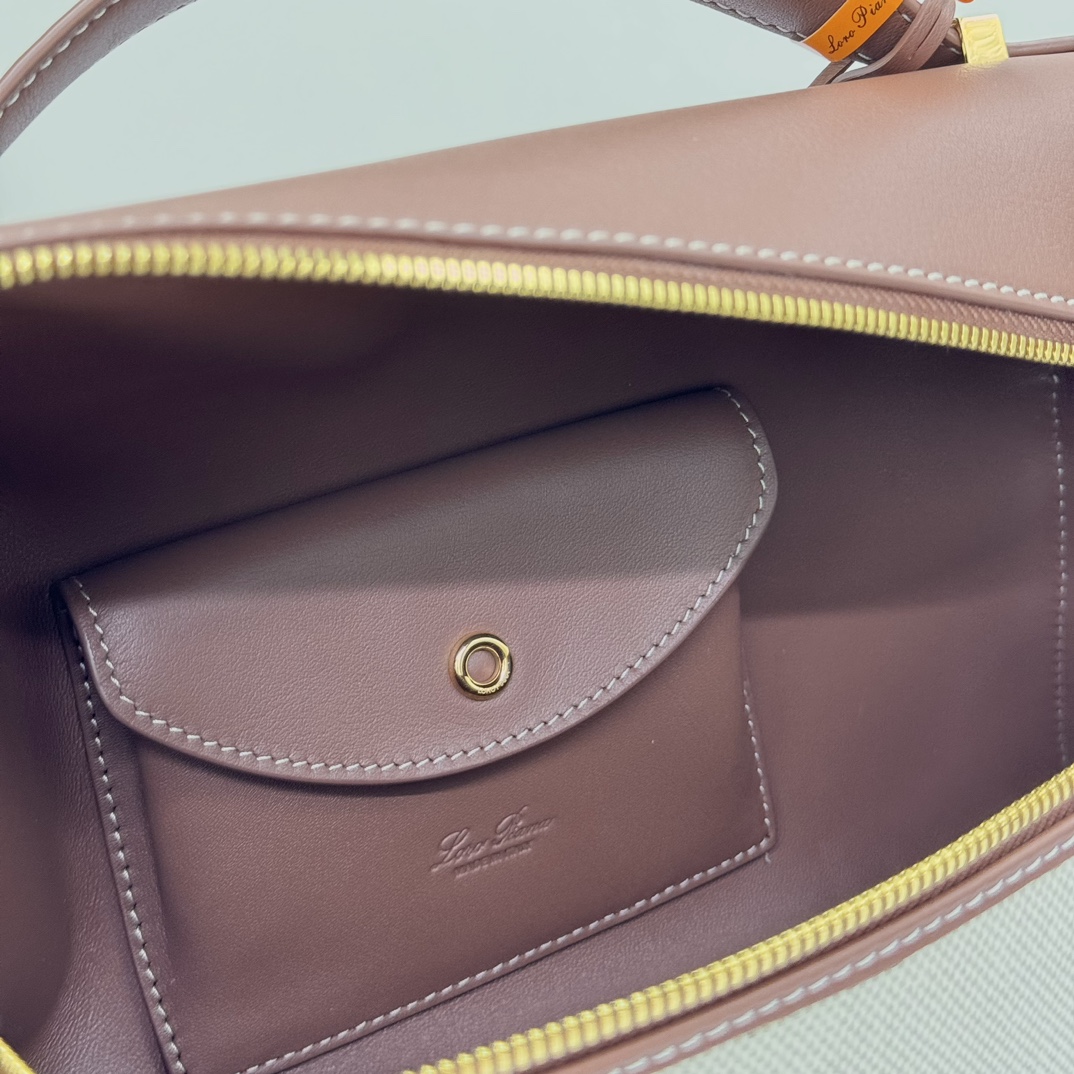 Loro Piana02039