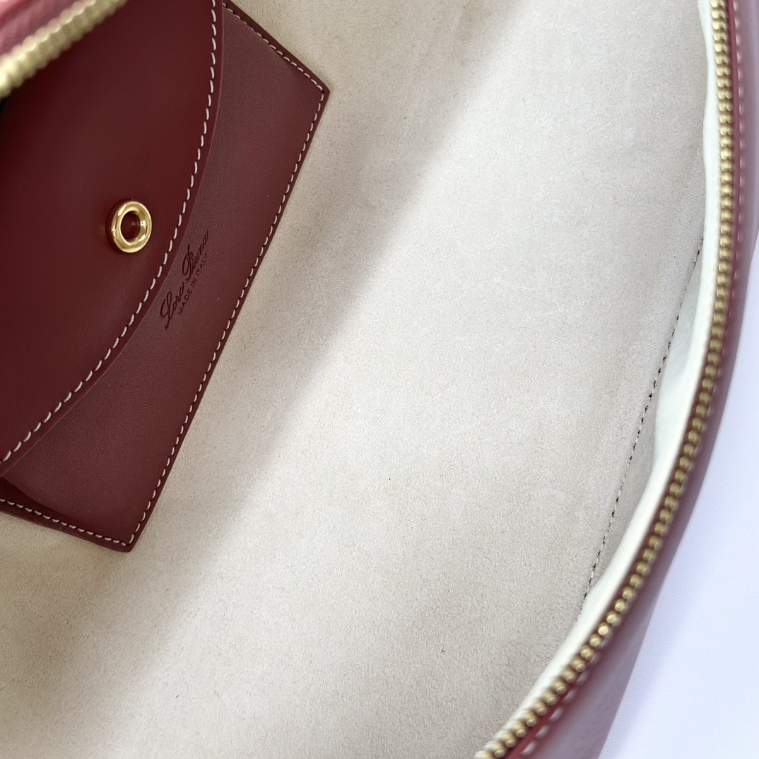 Loro Piana02059