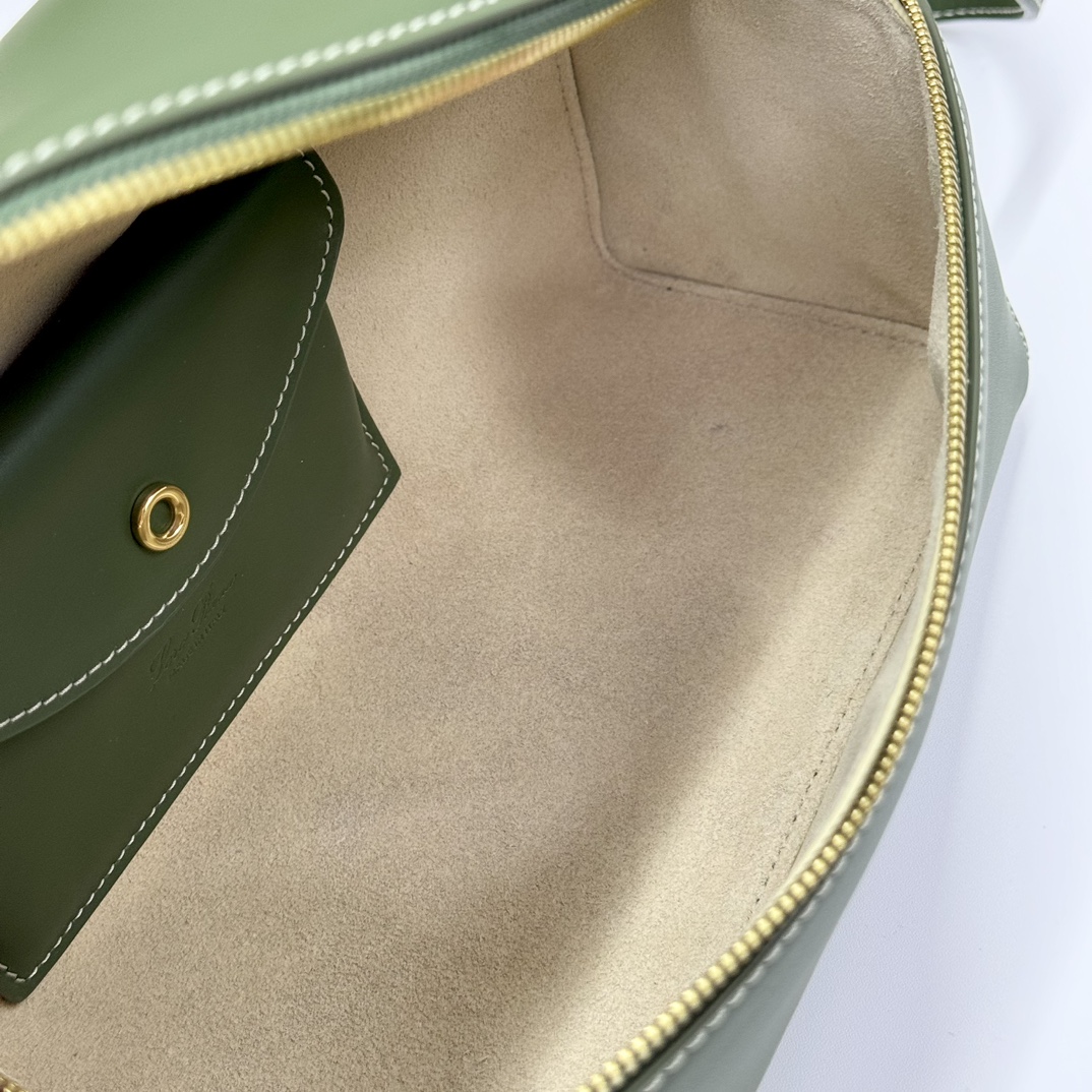 Loro Piana02149