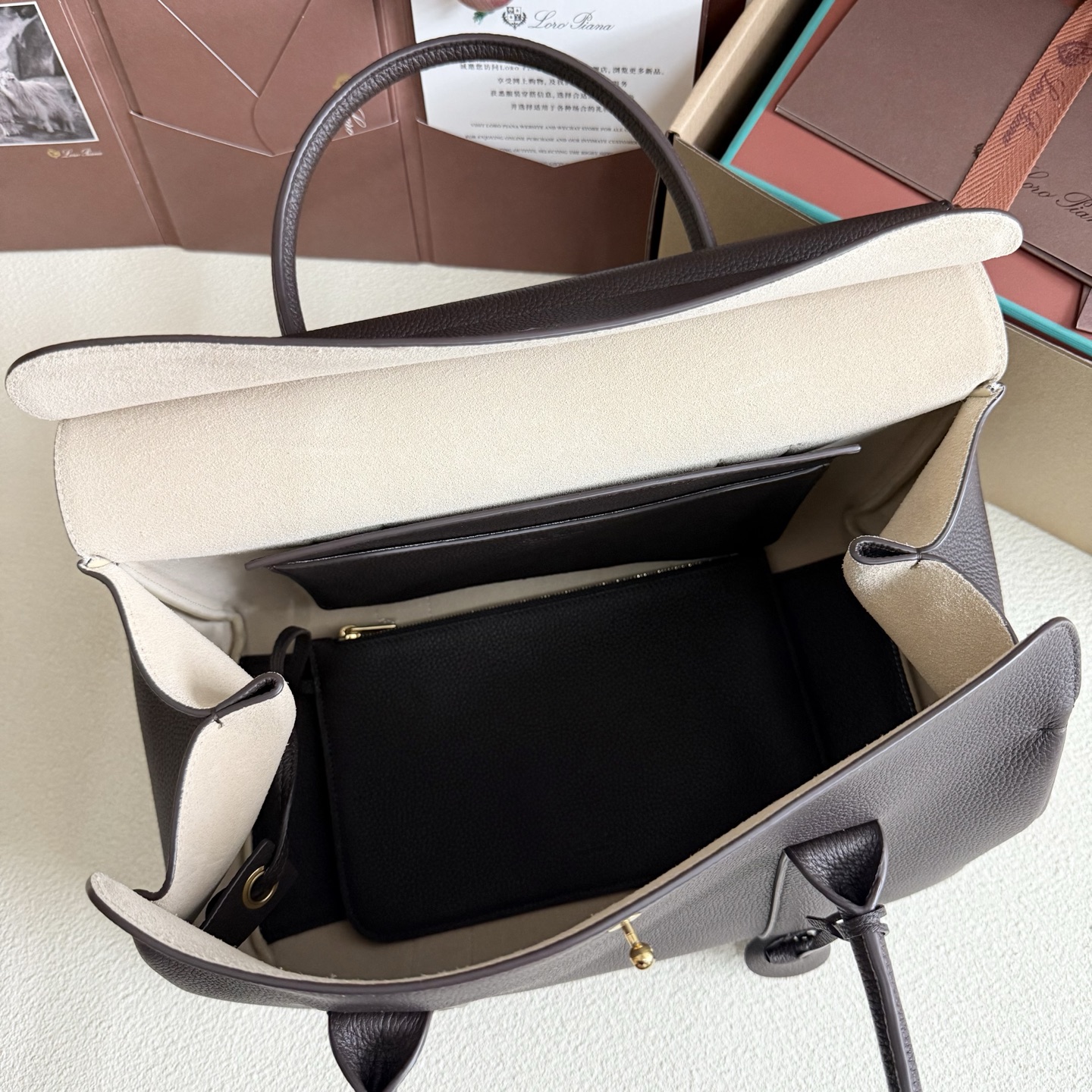 Loro Piana02419