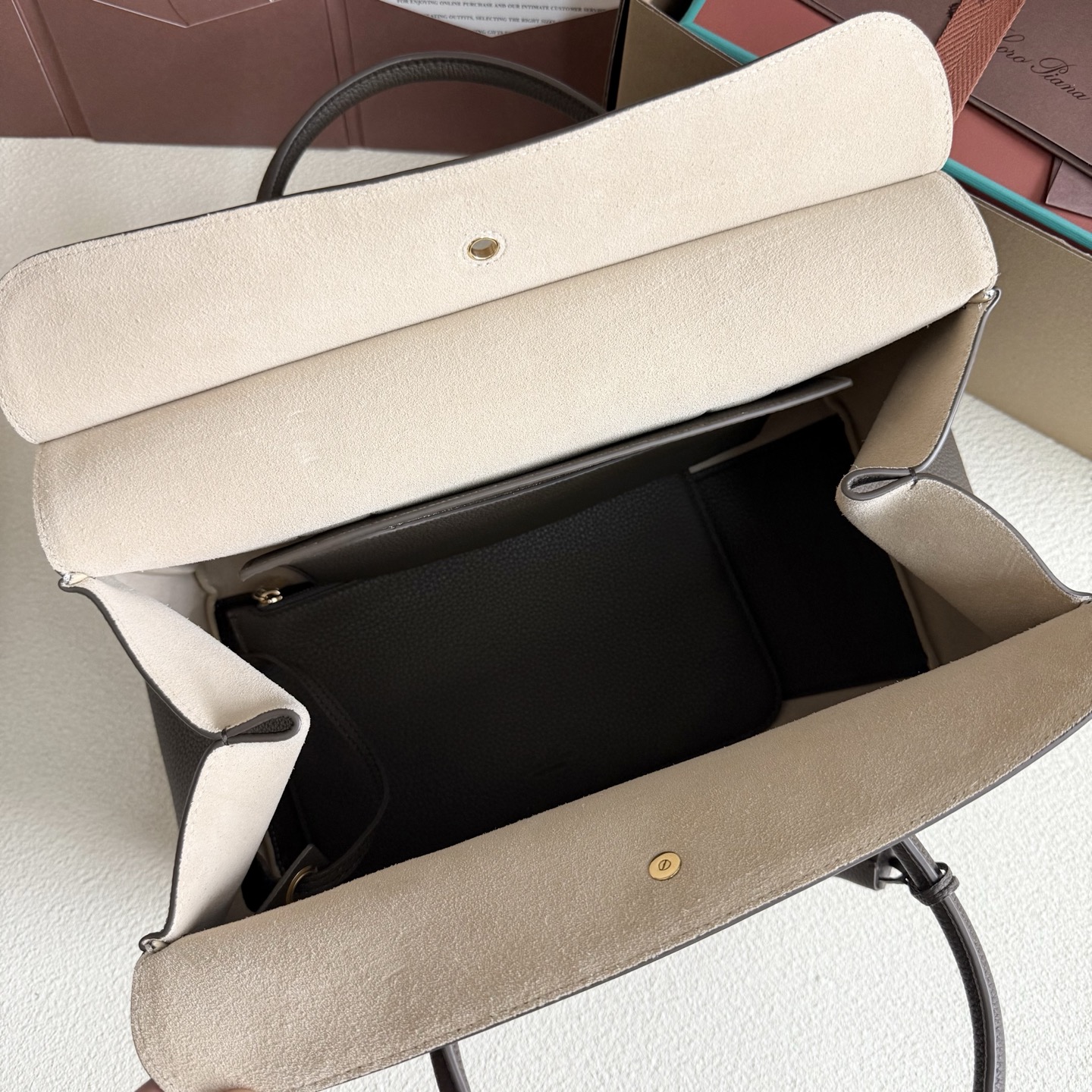 Loro Piana02489