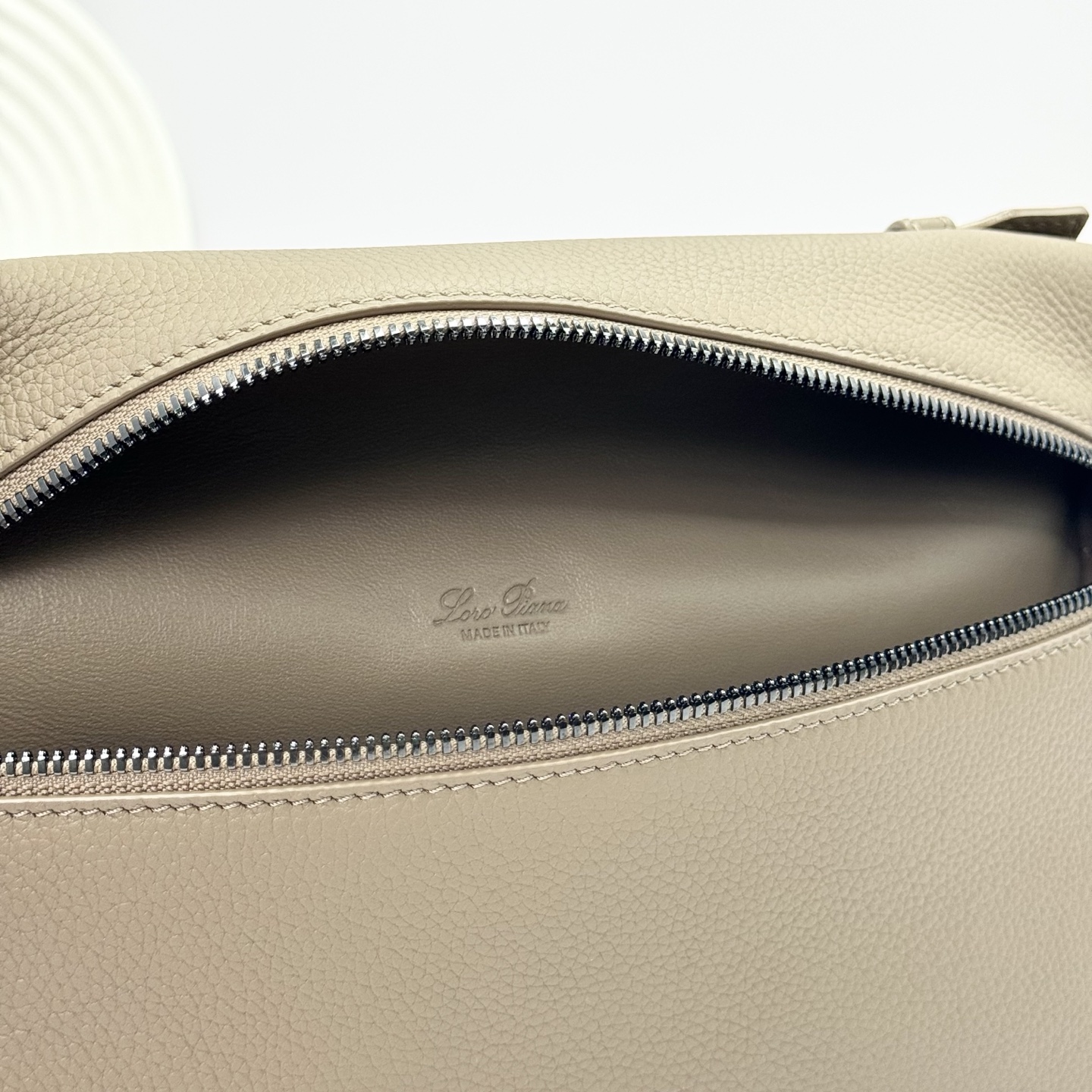Loro Piana03696
