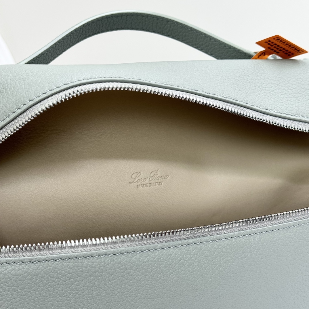 Loro Piana04349