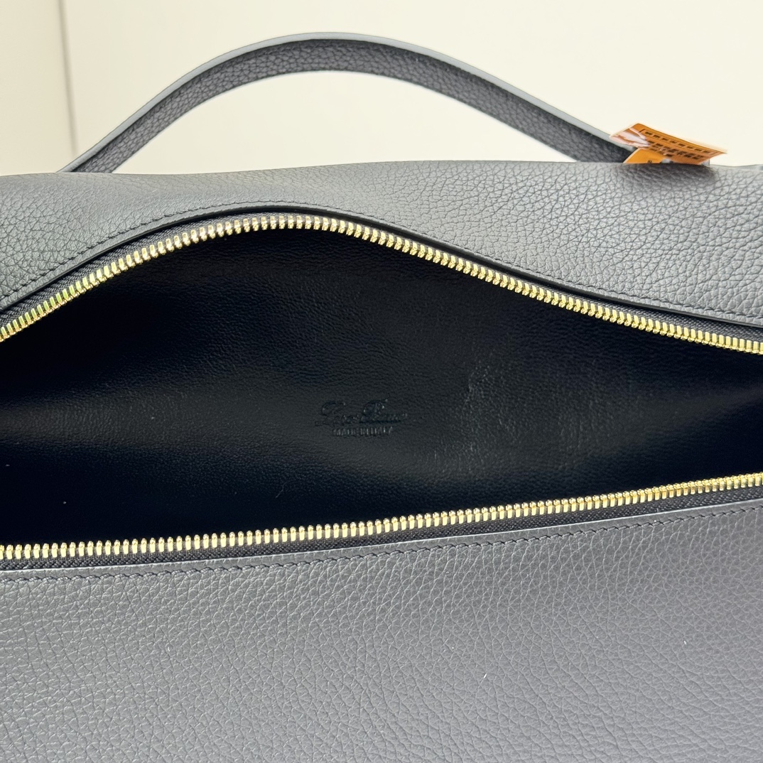 Loro Piana04369