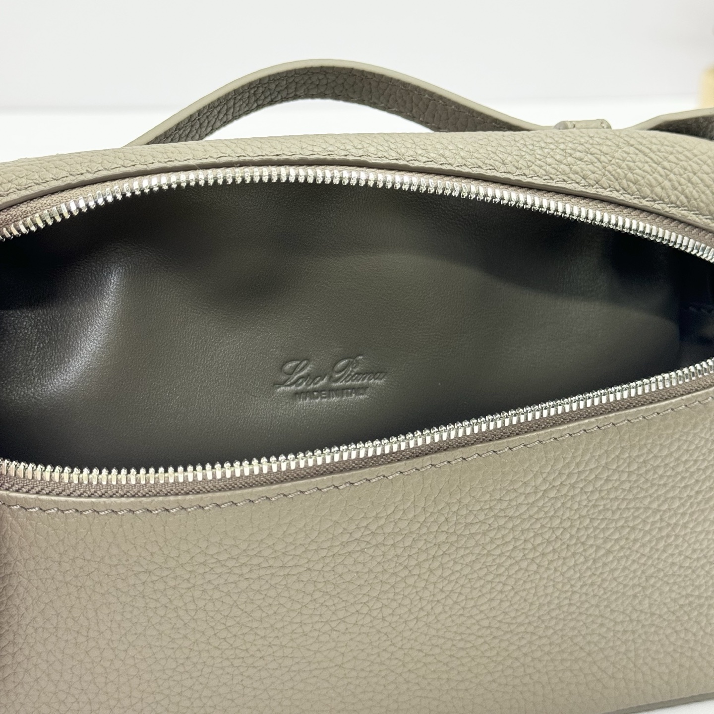 Loro Piana04769