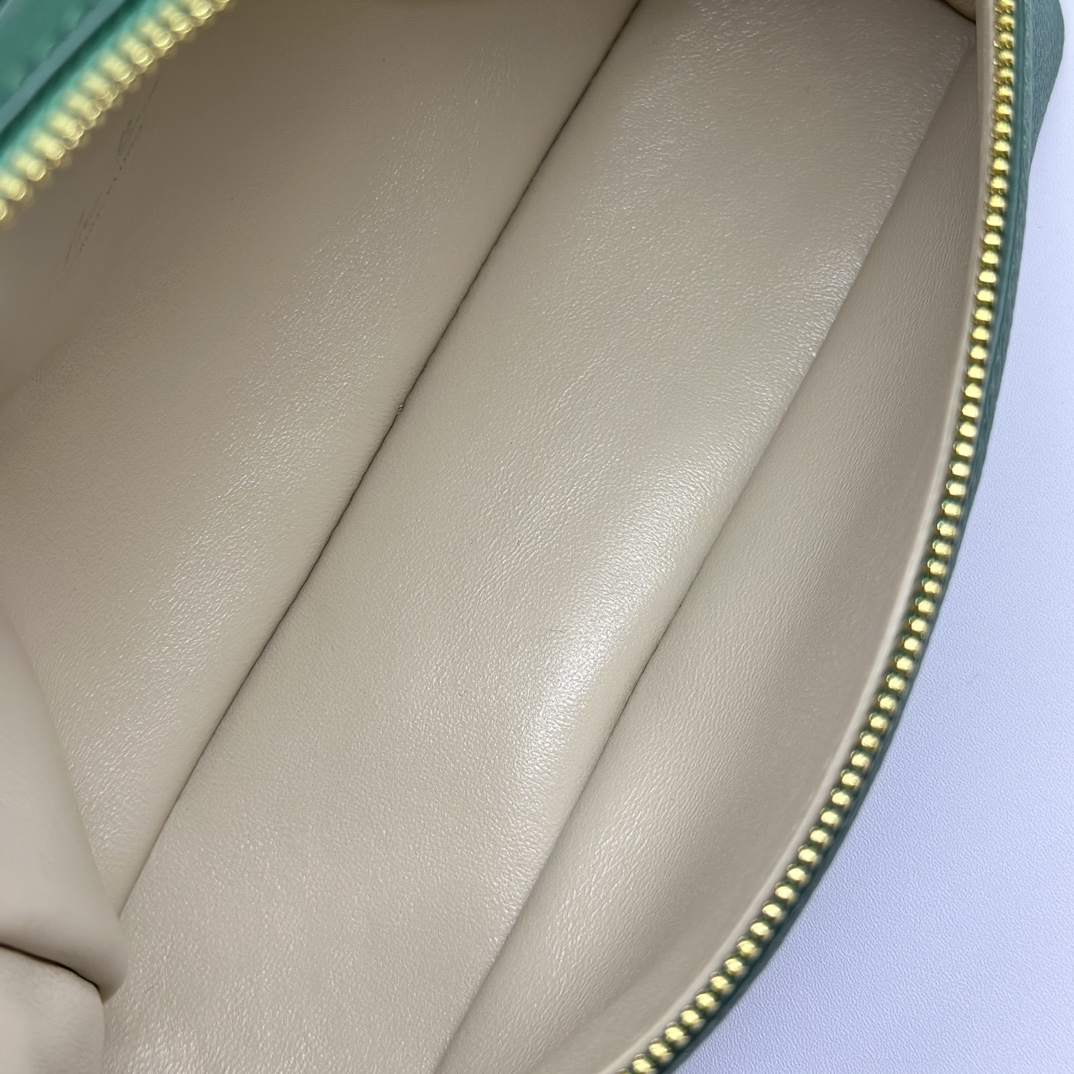Loro Piana04779