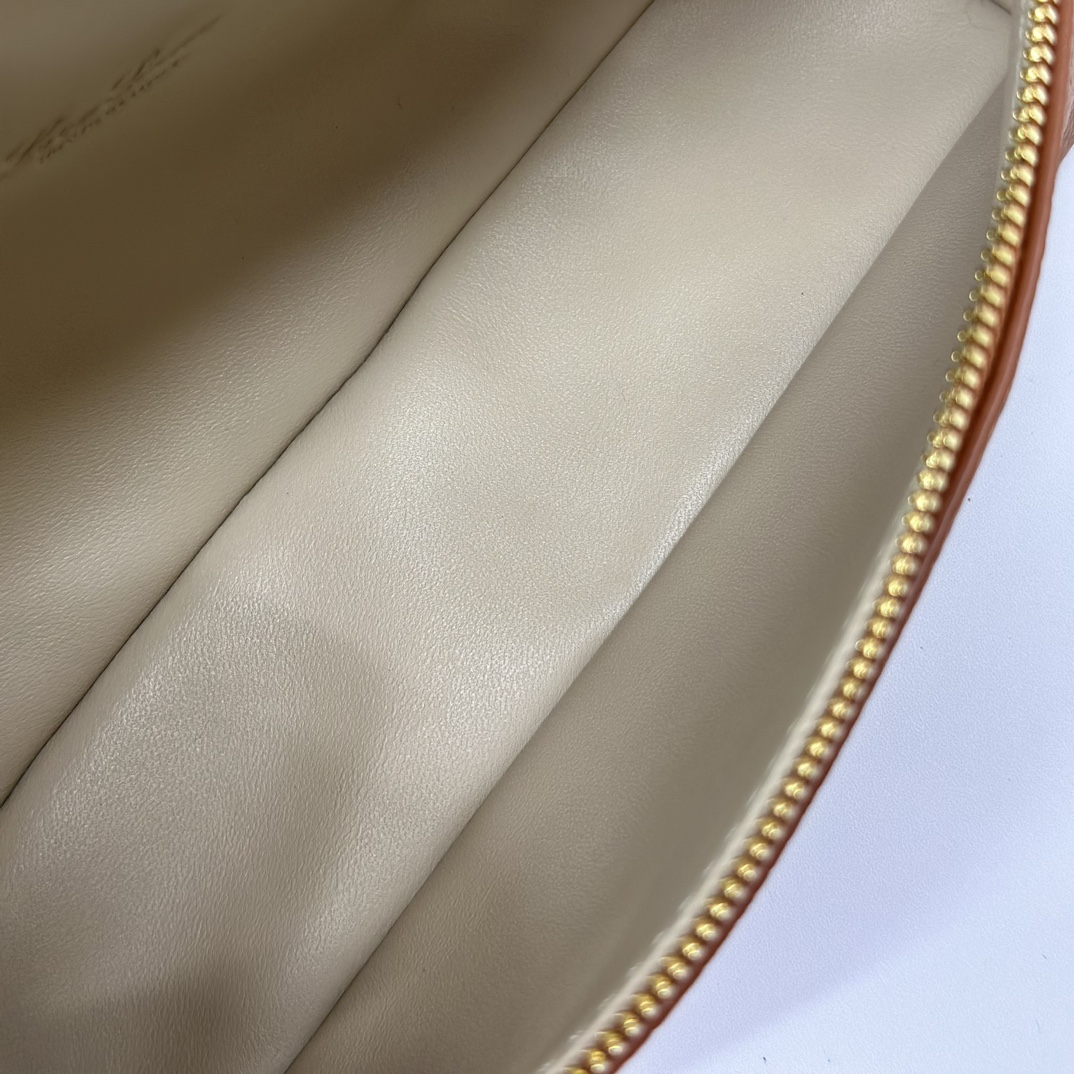 Loro Piana04789