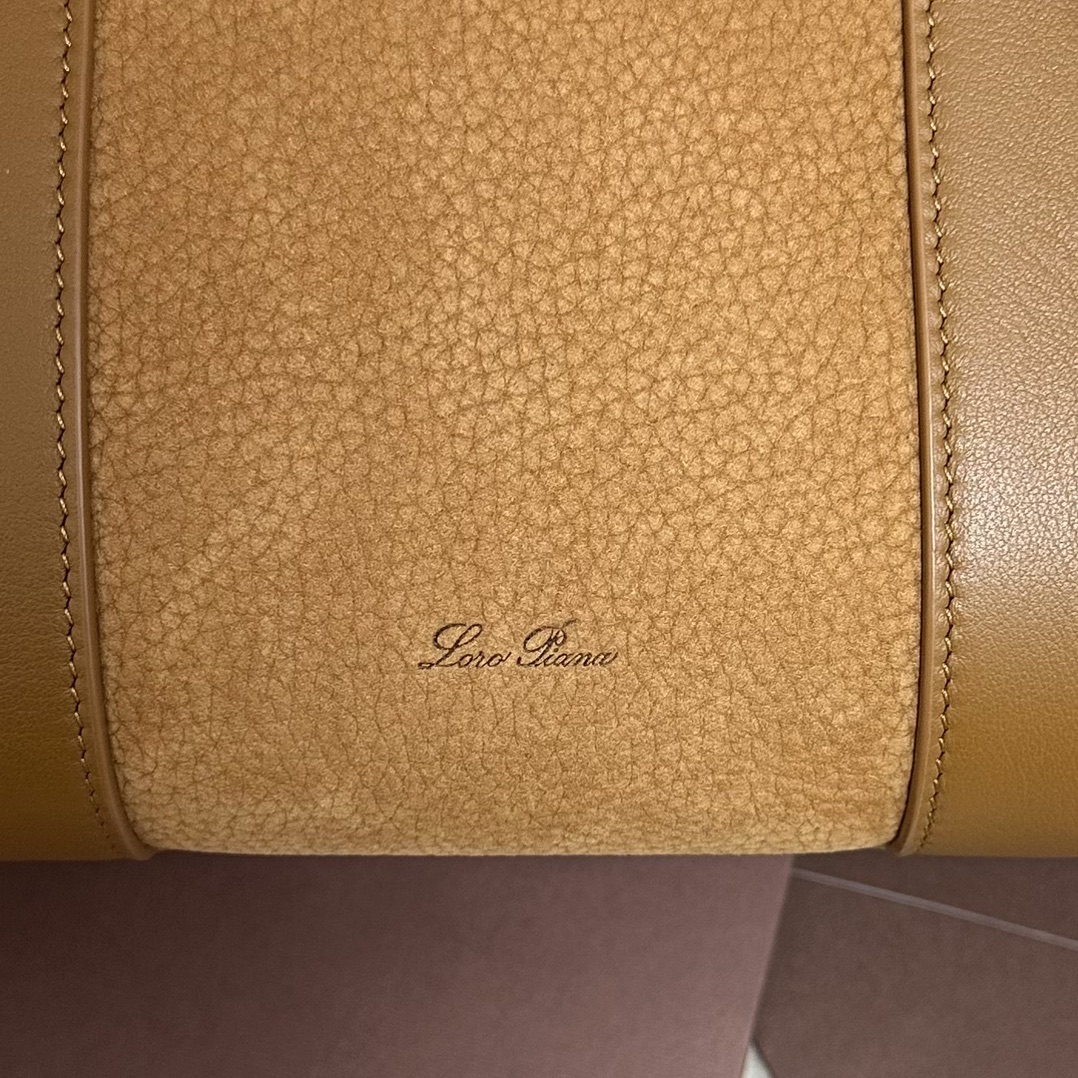 Loro Piana04969