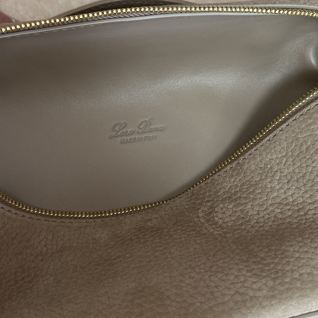 Loro Piana05029