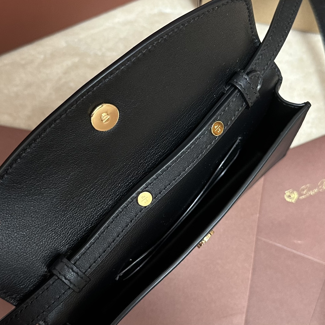 Loro Piana05079