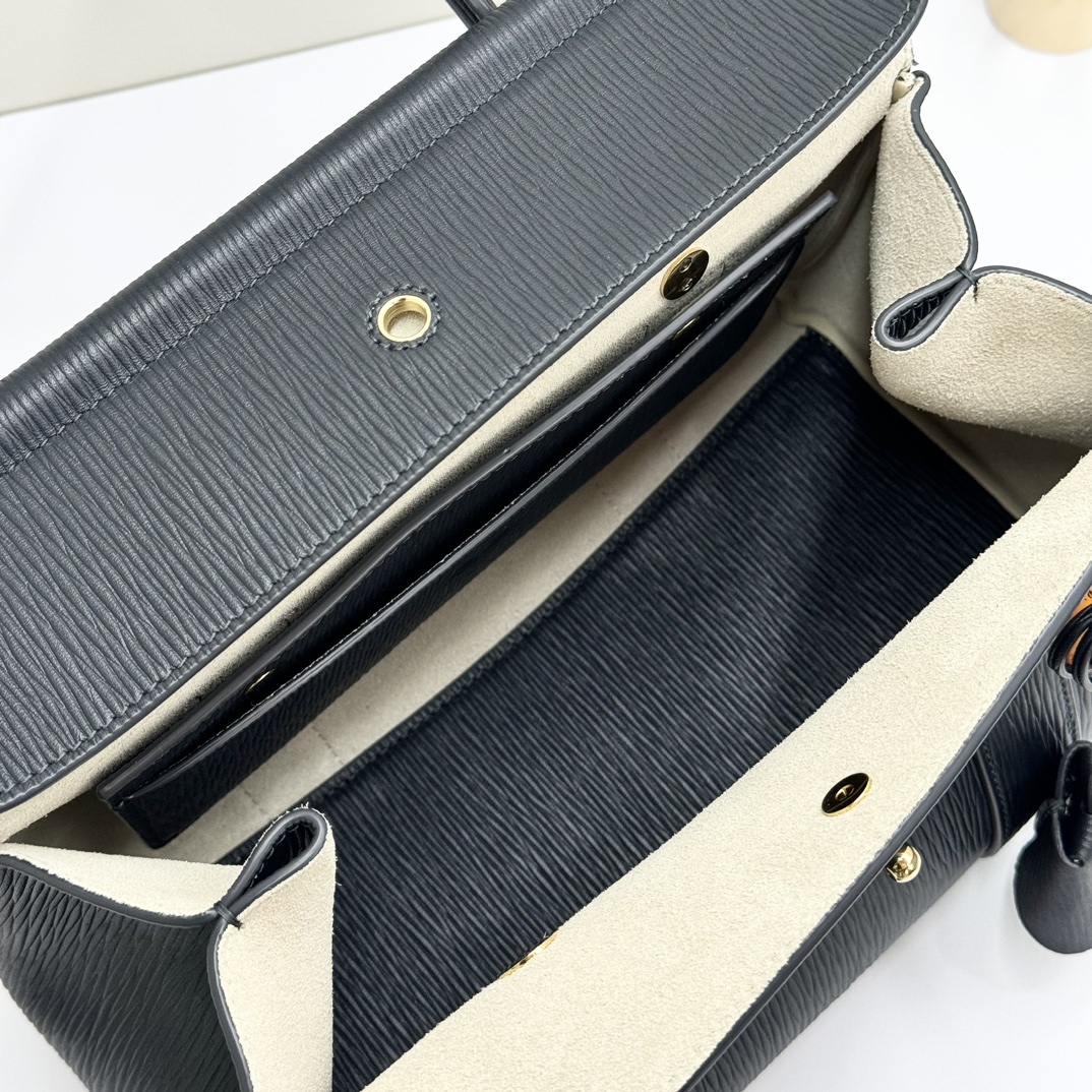 Loro Piana05279