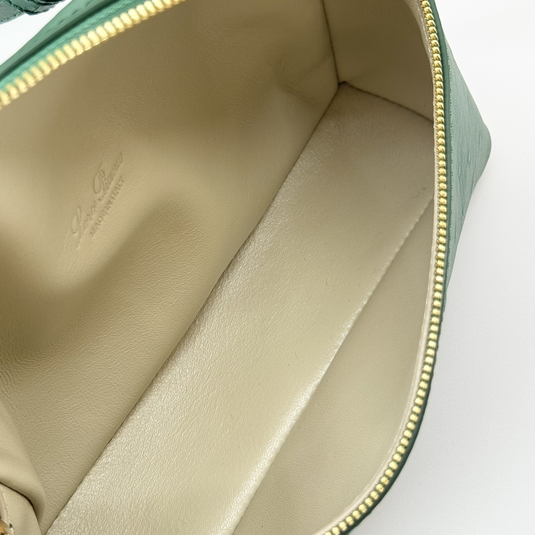 Loro Piana05439