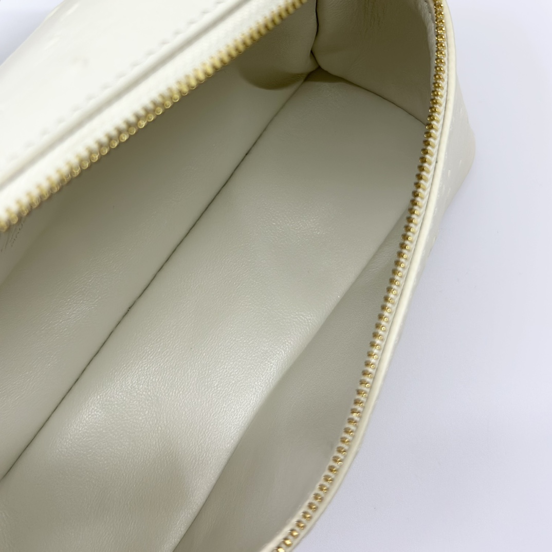 Loro Piana05479