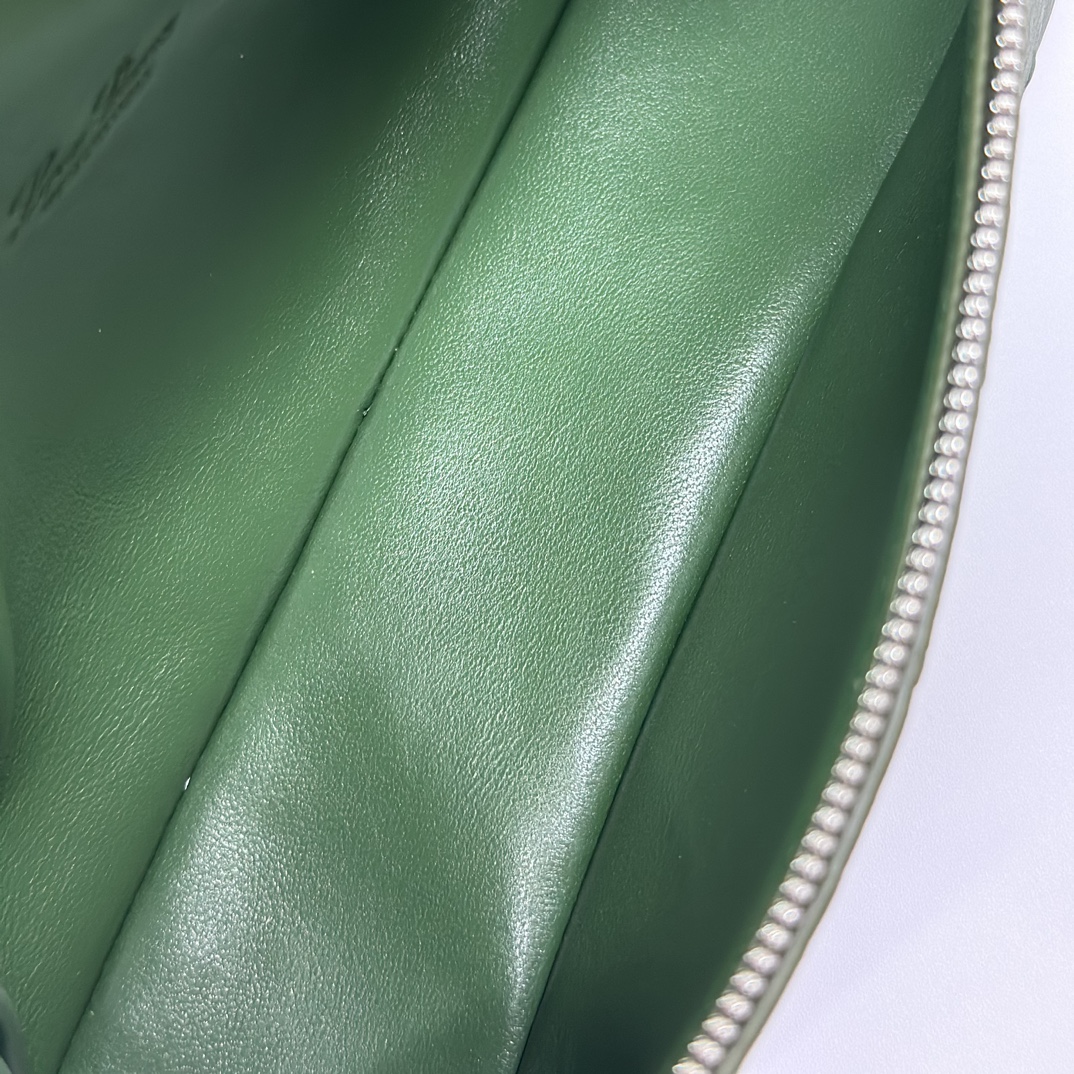 Loro Piana05499