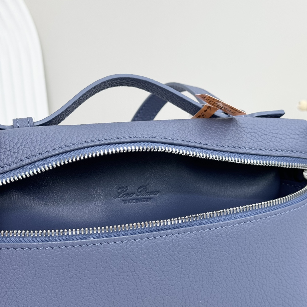 Loro Piana05649