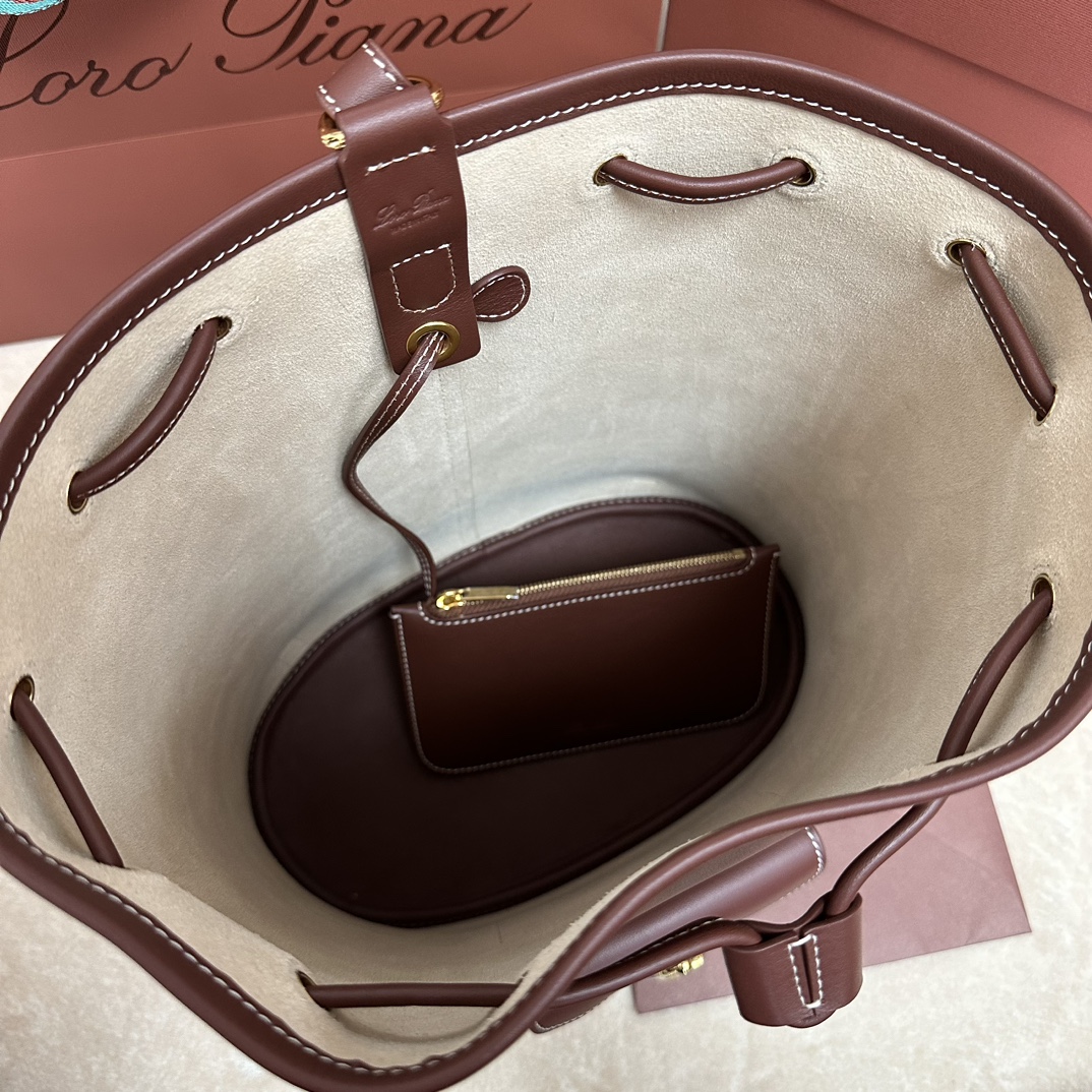 Loro Piana05819