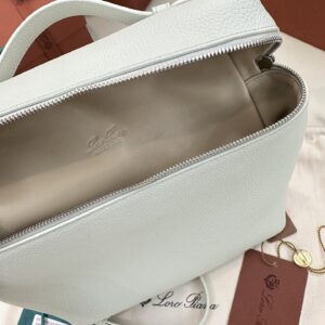 Loro Piana06239