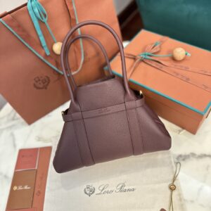 Loro Piana06549